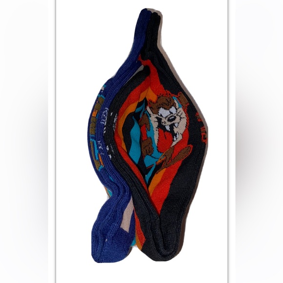 Space Jam Taz & Wile E. Crew Socks 2 Pair Men 6-12 Black Blue Tune Squad Legacy - Picture 6 of 11